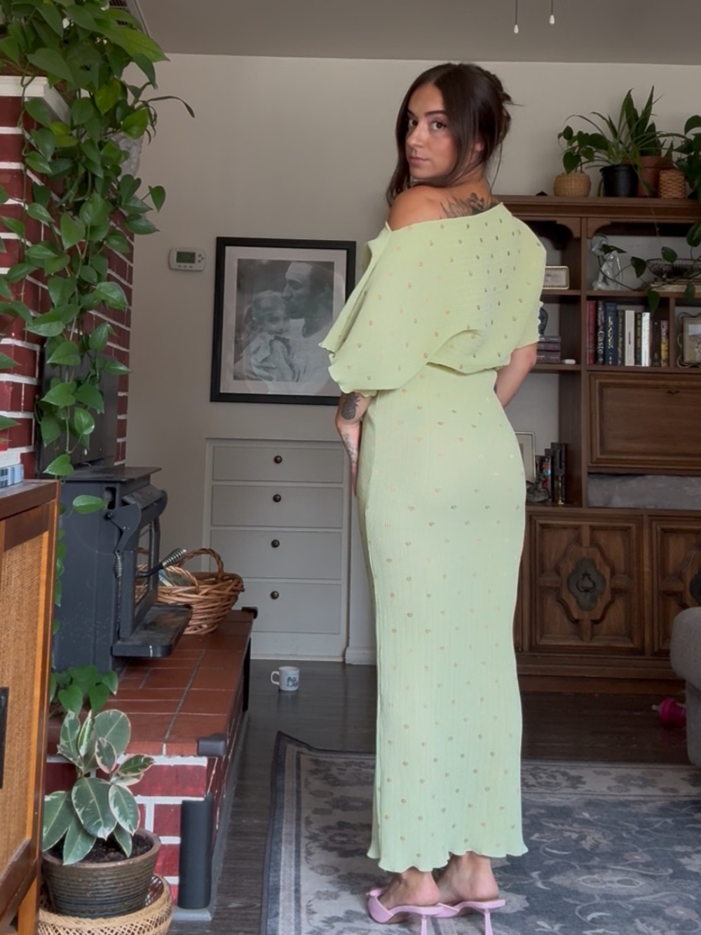 Never Fully Dressed Dress Nwt Green Tilly Plisse Gold Fleck Print Midi